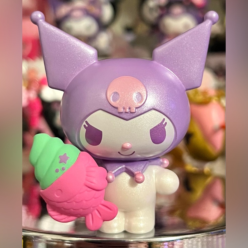 Sanrio Kuromi with Takoyaki Mini Collectible Art Figure